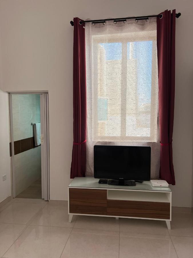 Room With Private Bathroom Sliema Exterior foto